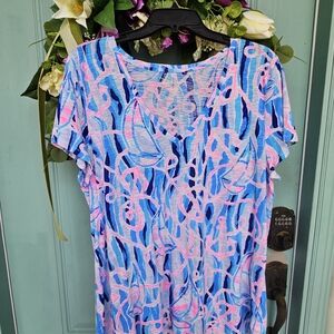 Lilly Pulitzer Blue and Pink Graphic Short Sleeve Tee